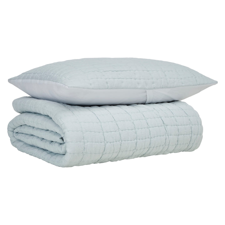 QT-373-9496_5|Soft light blue quilted bedding, featuring a cozy textured grid pattern, perfect for adding serene comfort to any bedroom decor.