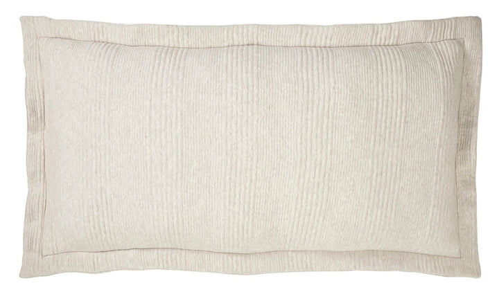 KS-040-2036_1|Cream-colored duvet cover with a beautiful vertical ribbed texture, perfect for adding warmth and subtle elegance.