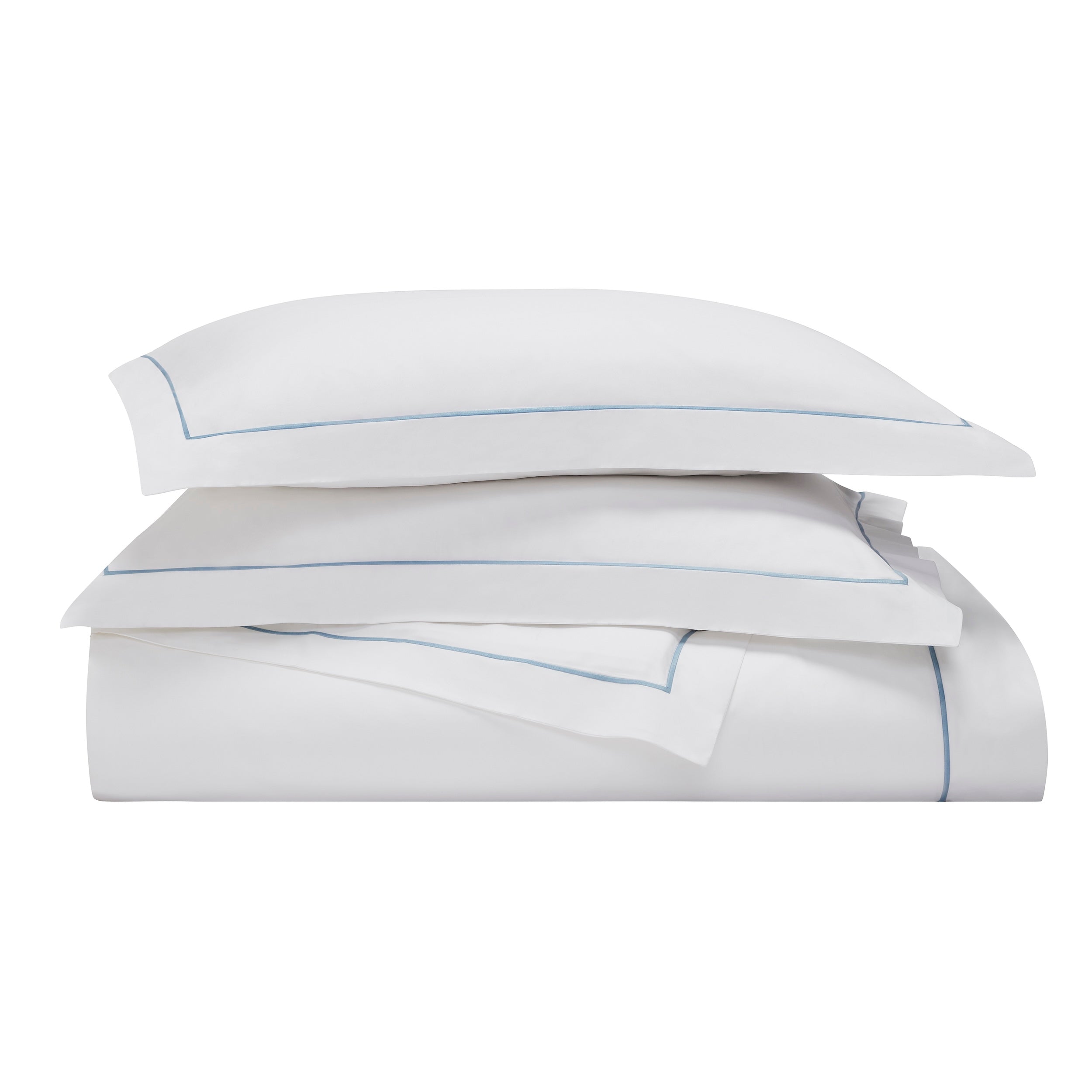 KS-055-2036_3|Elegant stacked white duvet covers with crisp light blue borders, luxurious premium cotton bedding for serene bedrooms.