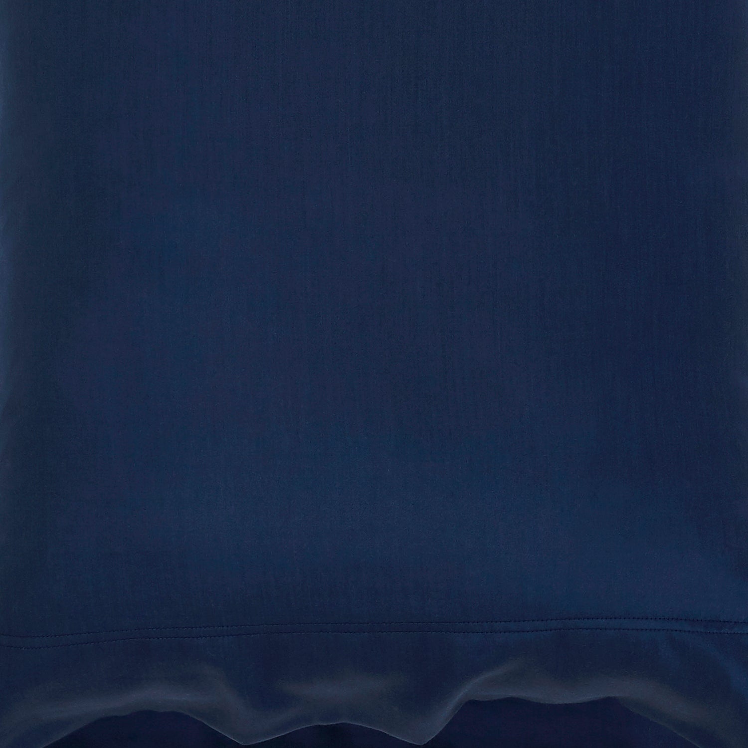 SWT-511-7.8_1|Deep navy blue plain weave fabric, smooth and versatile, perfect for classic and contemporary home furnishings.